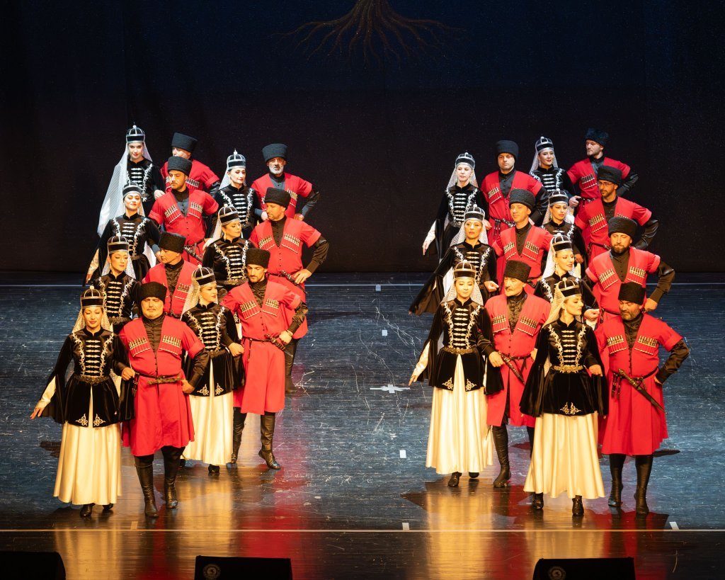 Azamad Kafkas Halk Dansları Yıl Sonu Gösterisi