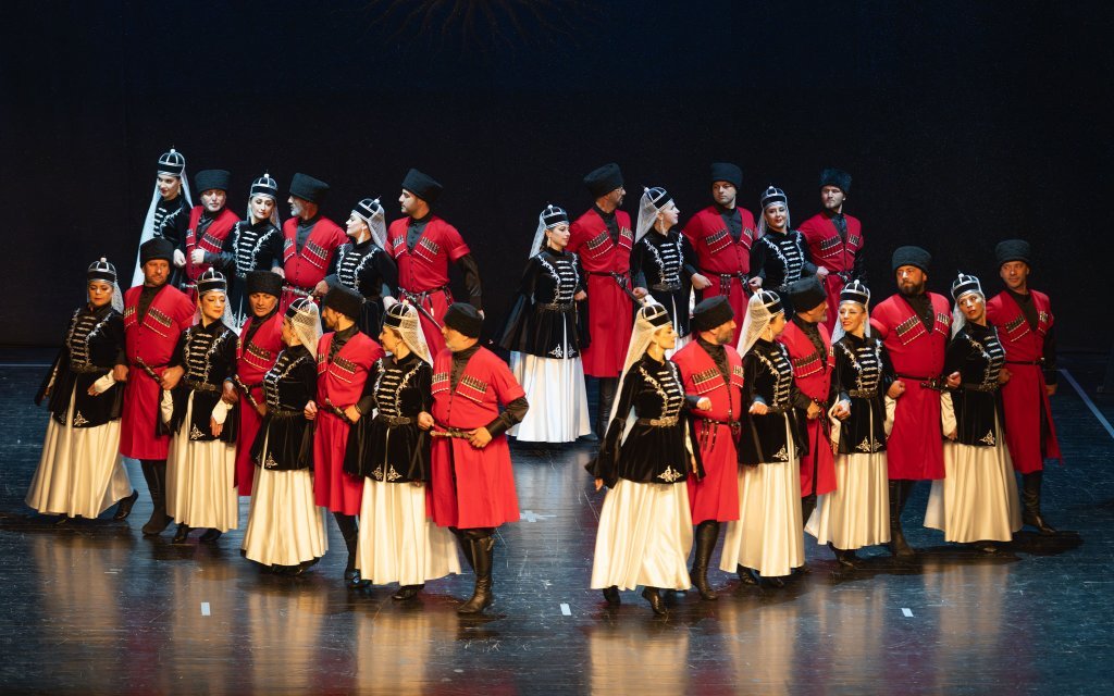Azamad Kafkas Halk Dansları Yıl Sonu Gösterisi