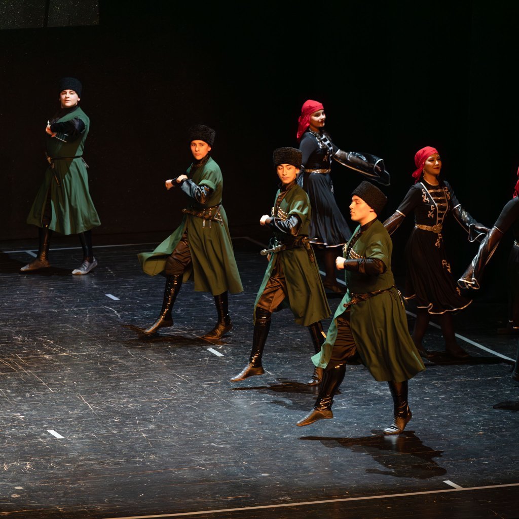 Azamad Kafkas Halk Dansları Yıl Sonu Gösterisi