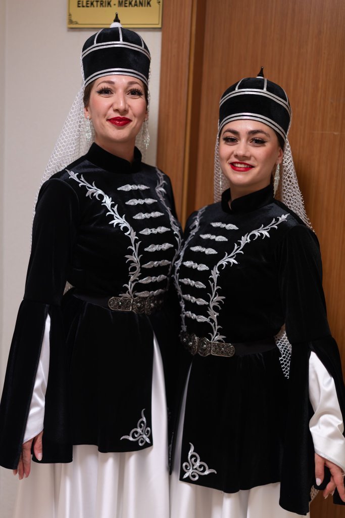 Azamad Kafkas Halk Dansları Yıl Sonu Gösterisi