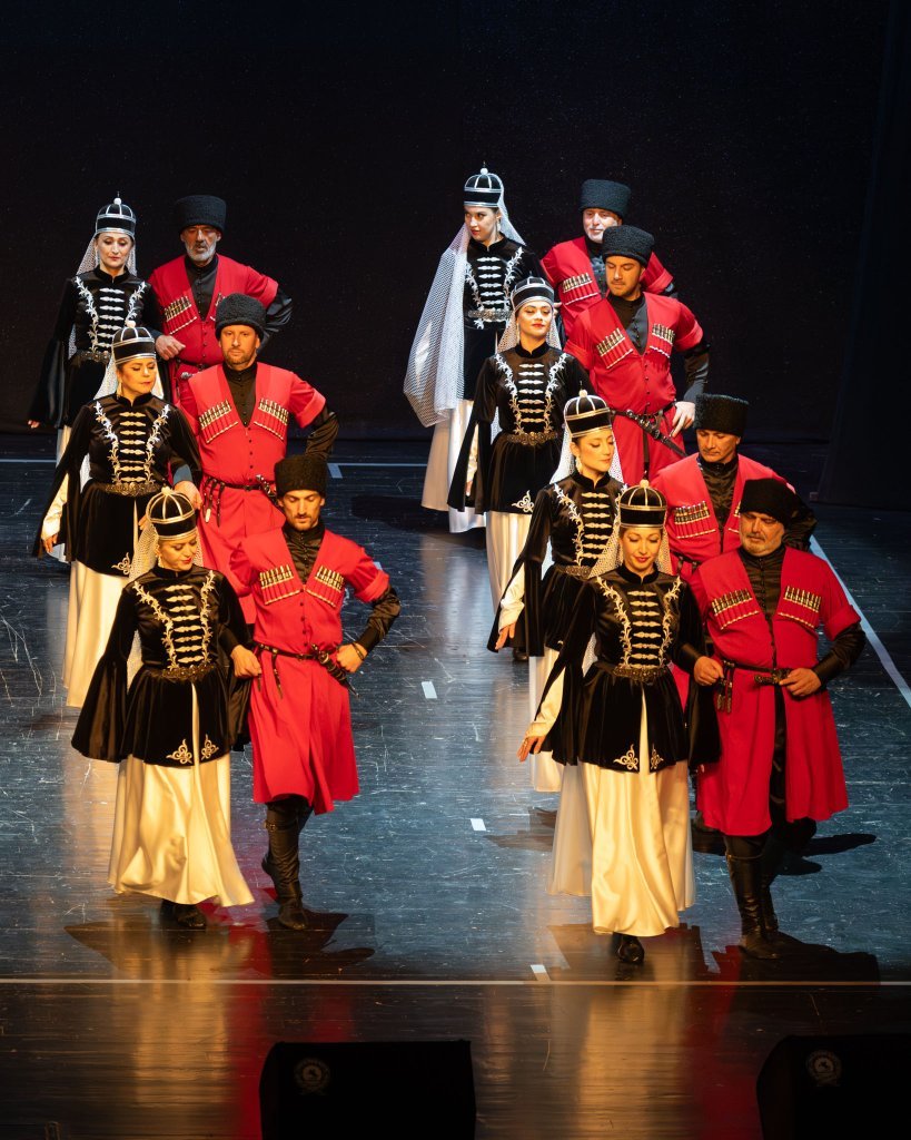 Azamad Kafkas Halk Dansları Yıl Sonu Gösterisi