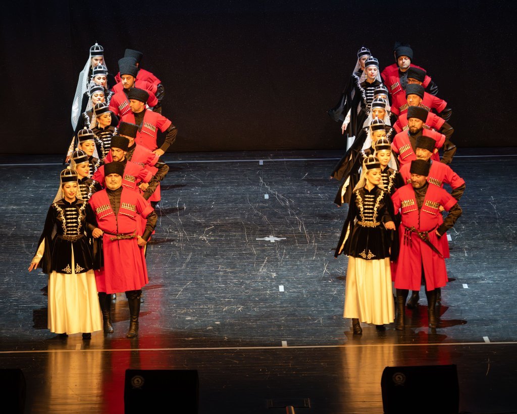 Azamad Kafkas Halk Dansları Yıl Sonu Gösterisi