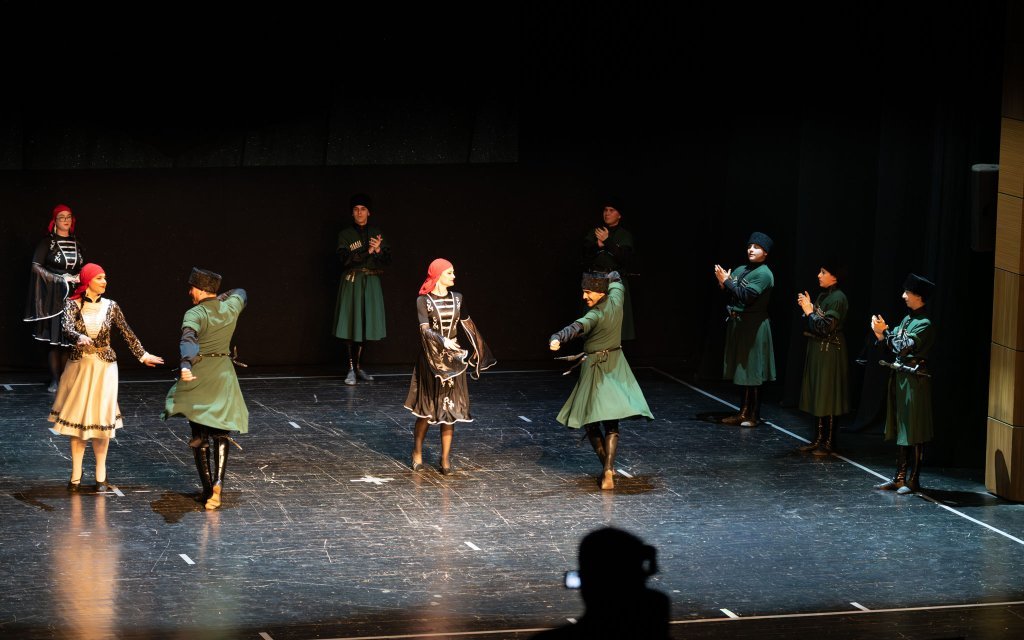 Azamad Kafkas Halk Dansları Yıl Sonu Gösterisi