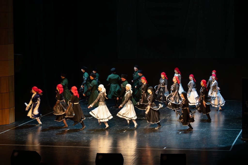 Azamad Kafkas Halk Dansları Yıl Sonu Gösterisi