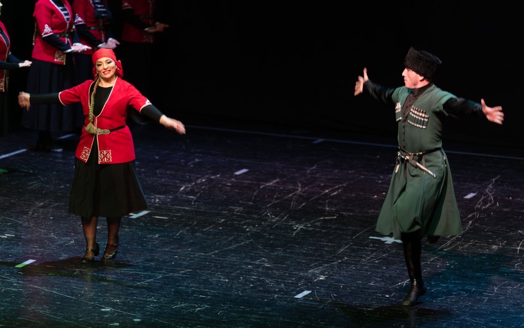 Azamad Kafkas Halk Dansları Yıl Sonu Gösterisi